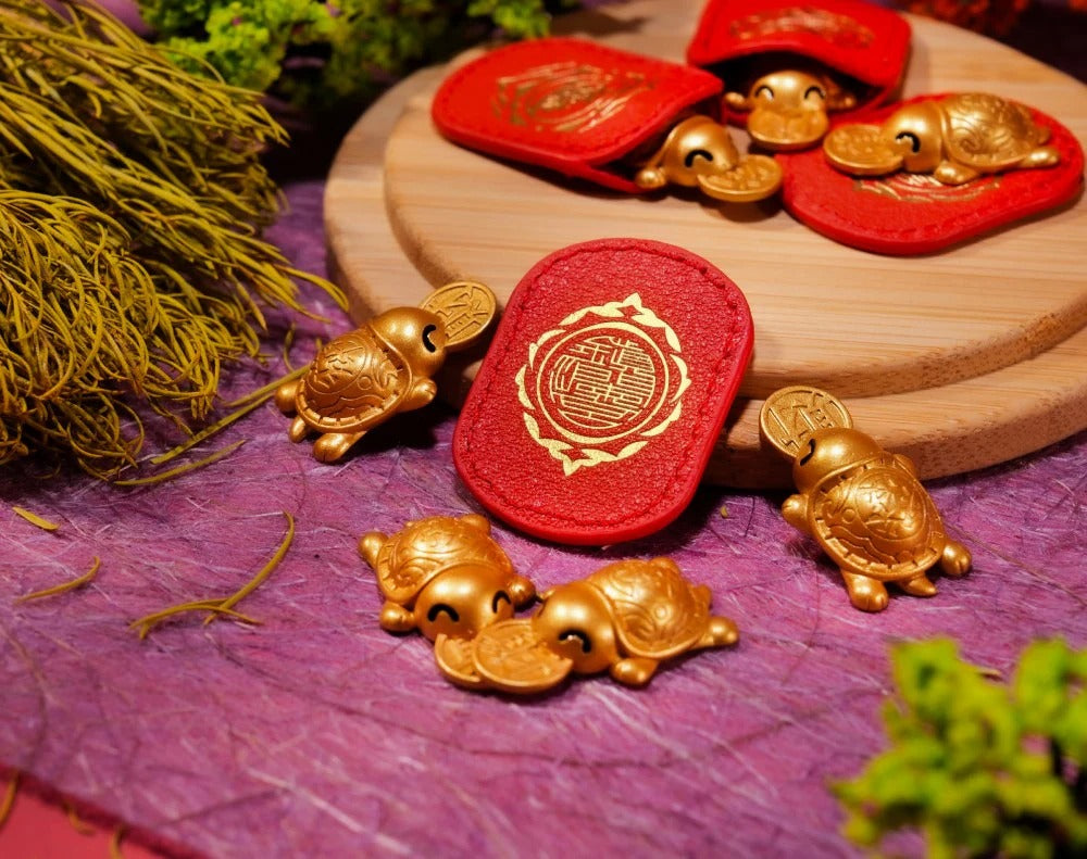 2026 Gold Money-Biting Turtle Charm - Wealth Magnet & Prosperity Keepsake